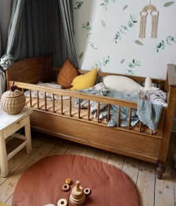 Fantasyroom Blog: Die schönsten Instagram Kinderzimmer - Vintage Kinderbett